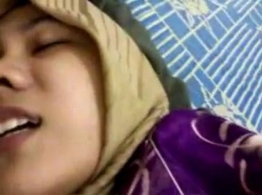 Bokep Indo Tudung kuning