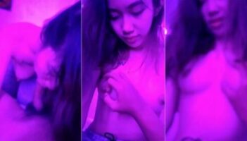 Bokep Indo Belle Gadis 19yo Sangean Begitu Punya Ayang Ngewe